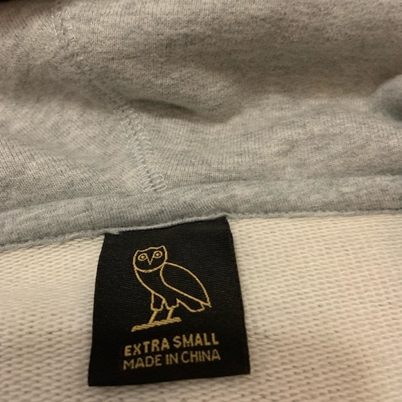 OVO ESSENTIALS ZIP HOODIE - Picture 3 of 4